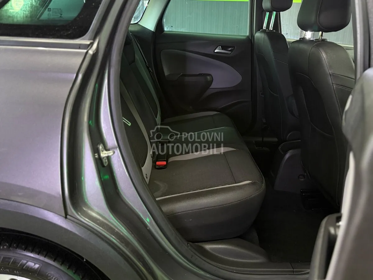 Opel Crossland X 2019 photo 3