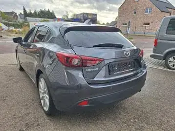 Mazda Mazda3 2014 photo 3
