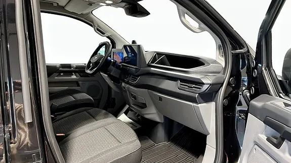 Ford Custom 2027 photo 3