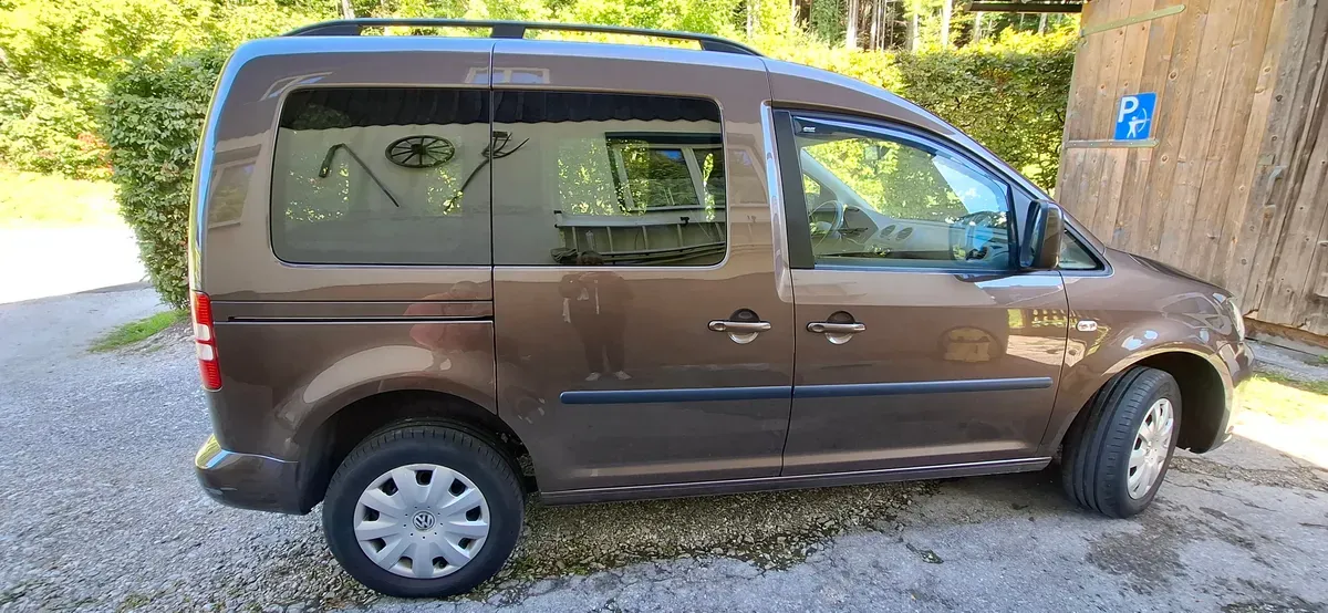 Volkswagen Caddy 2012 photo 3