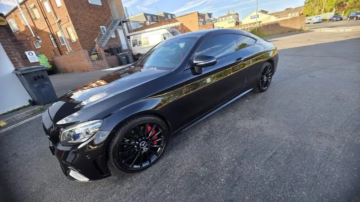 Mercedes-Benz C-Class 2018 photo 2