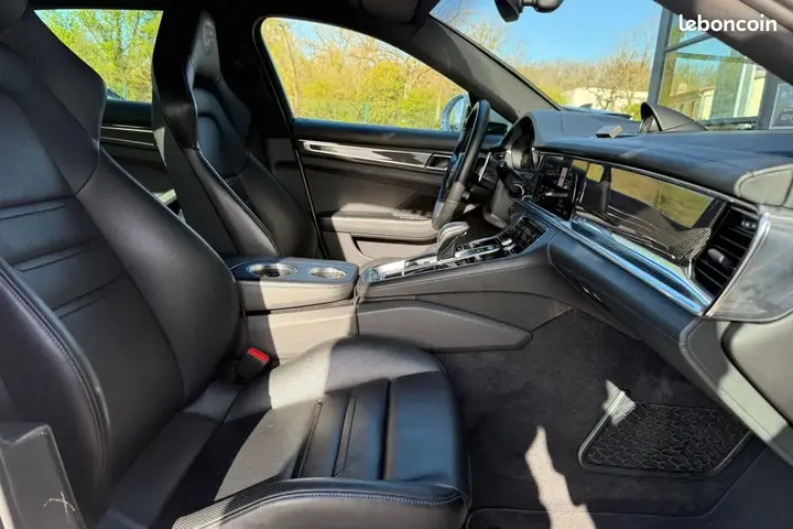Porsche Panamera 2020 photo 5