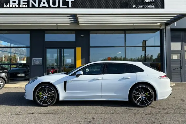 Porsche Panamera 2020 photo 2