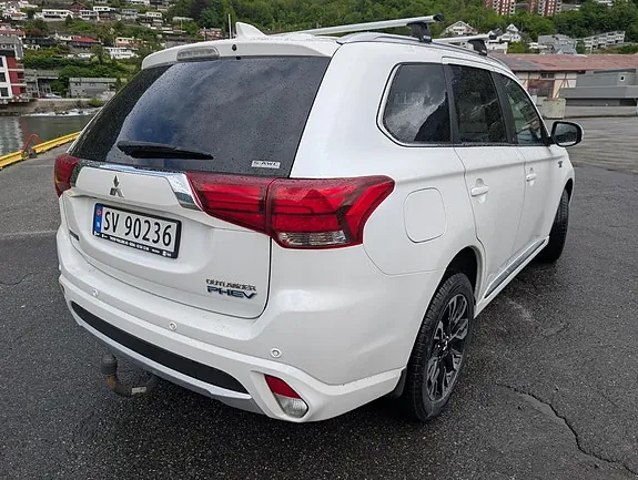 Mitsubishi Outlander 2018 photo 5