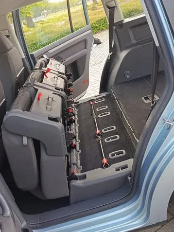 Volkswagen Touran 2006 photo 3