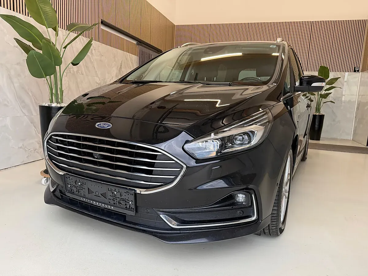 Ford Galaxy 2022 photo 2