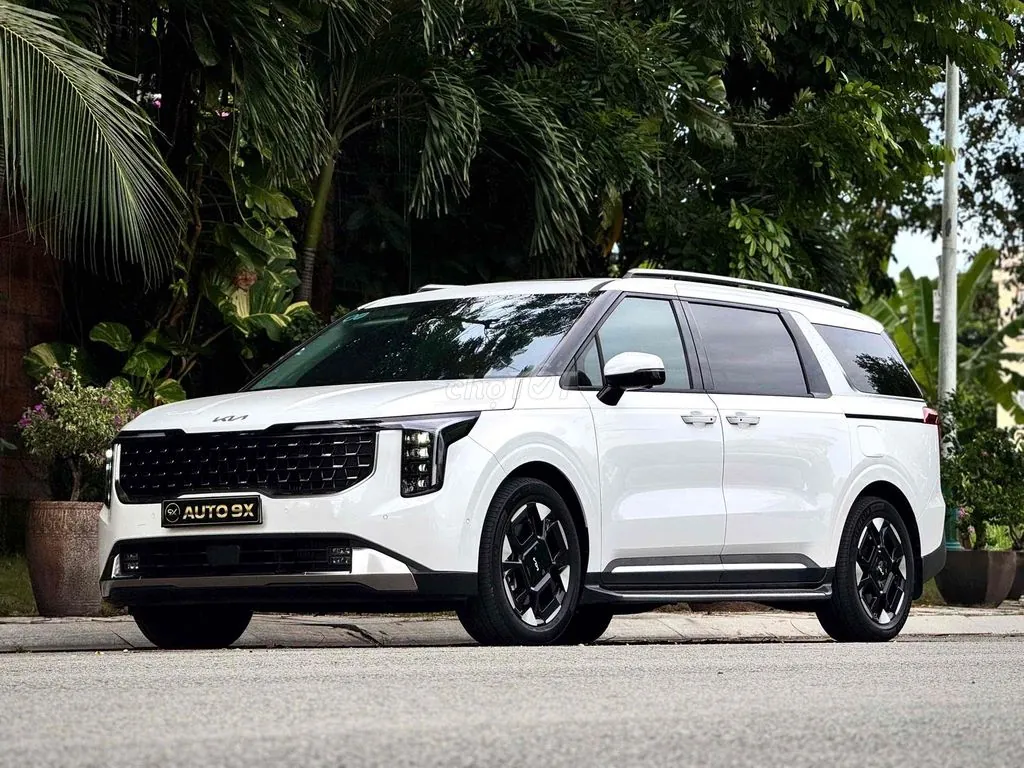 Kia Carnival 2025 photo 4