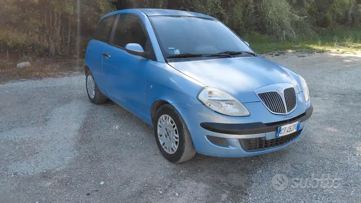 Lancia Ypsilon 2005 photo 2