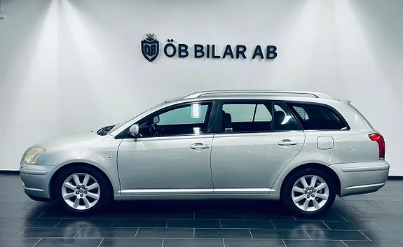 Toyota Avensis 2005 photo 4