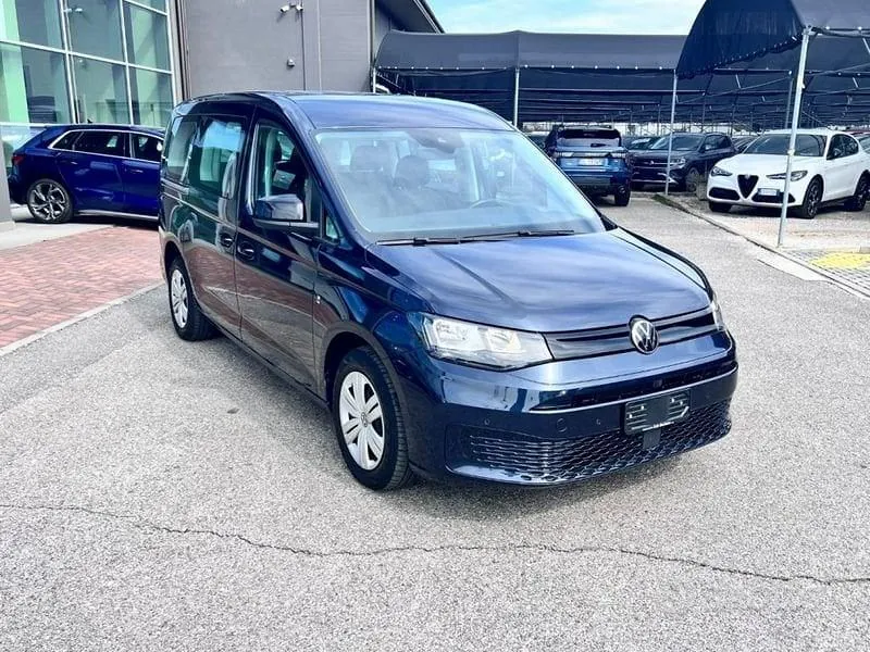 Volkswagen Caddy 2024 photo 2