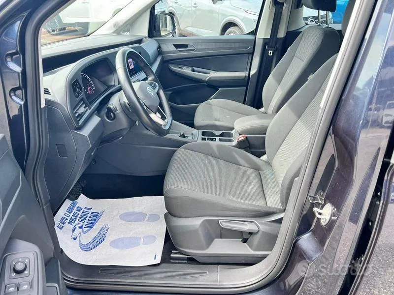 Volkswagen Caddy 2024 photo 5