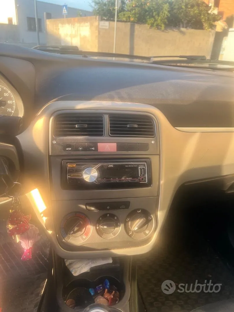 Fiat Punto 2005 photo 5