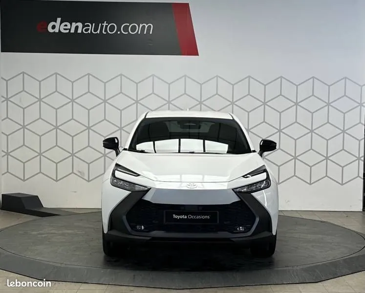 Toyota C-Hr 2025 photo 5