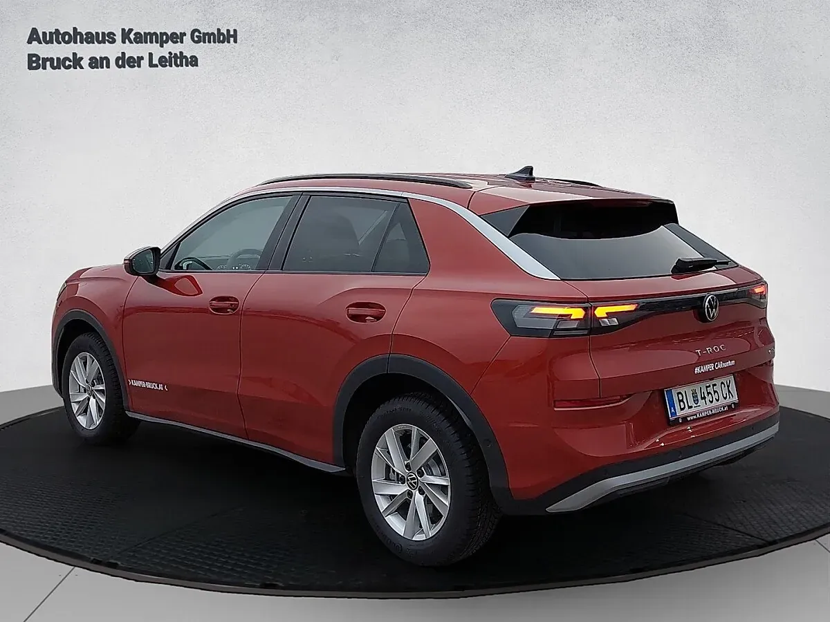 Volkswagen T-Roc 2026 photo 3