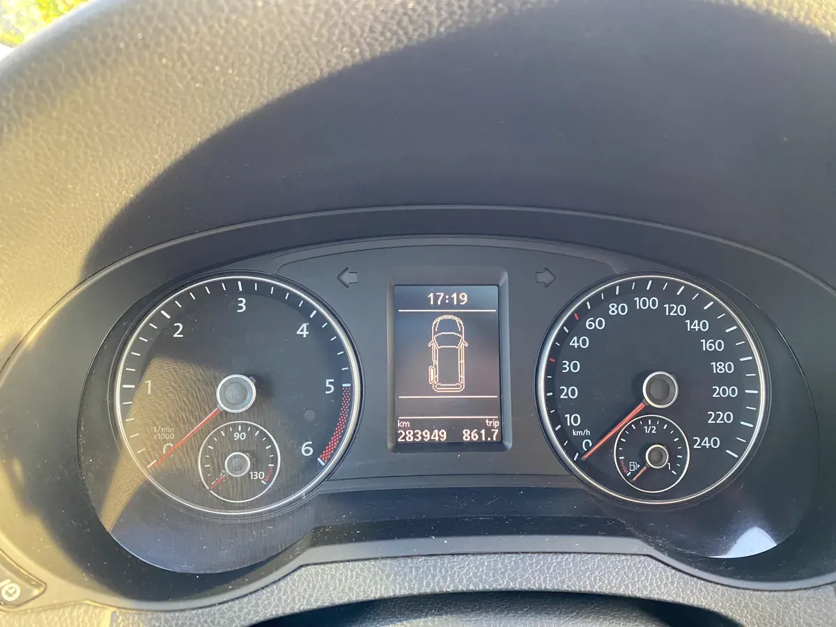 Volkswagen Sharan 2014 photo 3