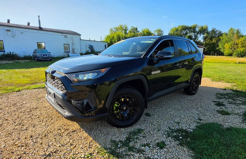 Toyota Rav4 2021 photo 4