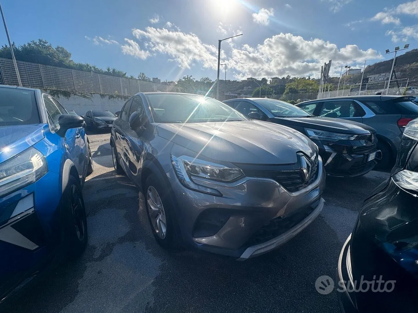 Renault Captur 2022 photo 2