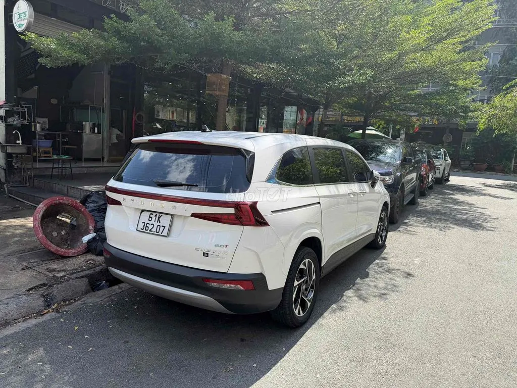 Hyundai Custin 2023 photo 3