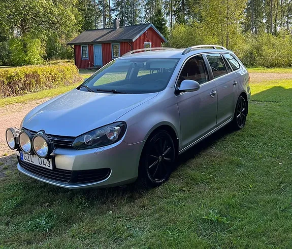 Volkswagen Golf Vi 2011 photo 2