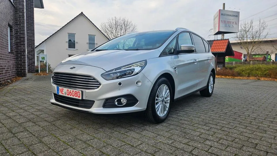 Ford S-Max
