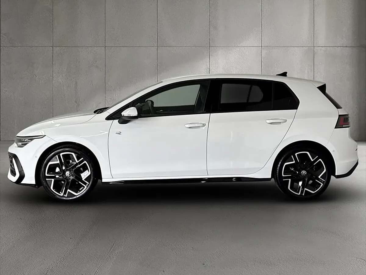 Volkswagen Golf 2026 photo 3
