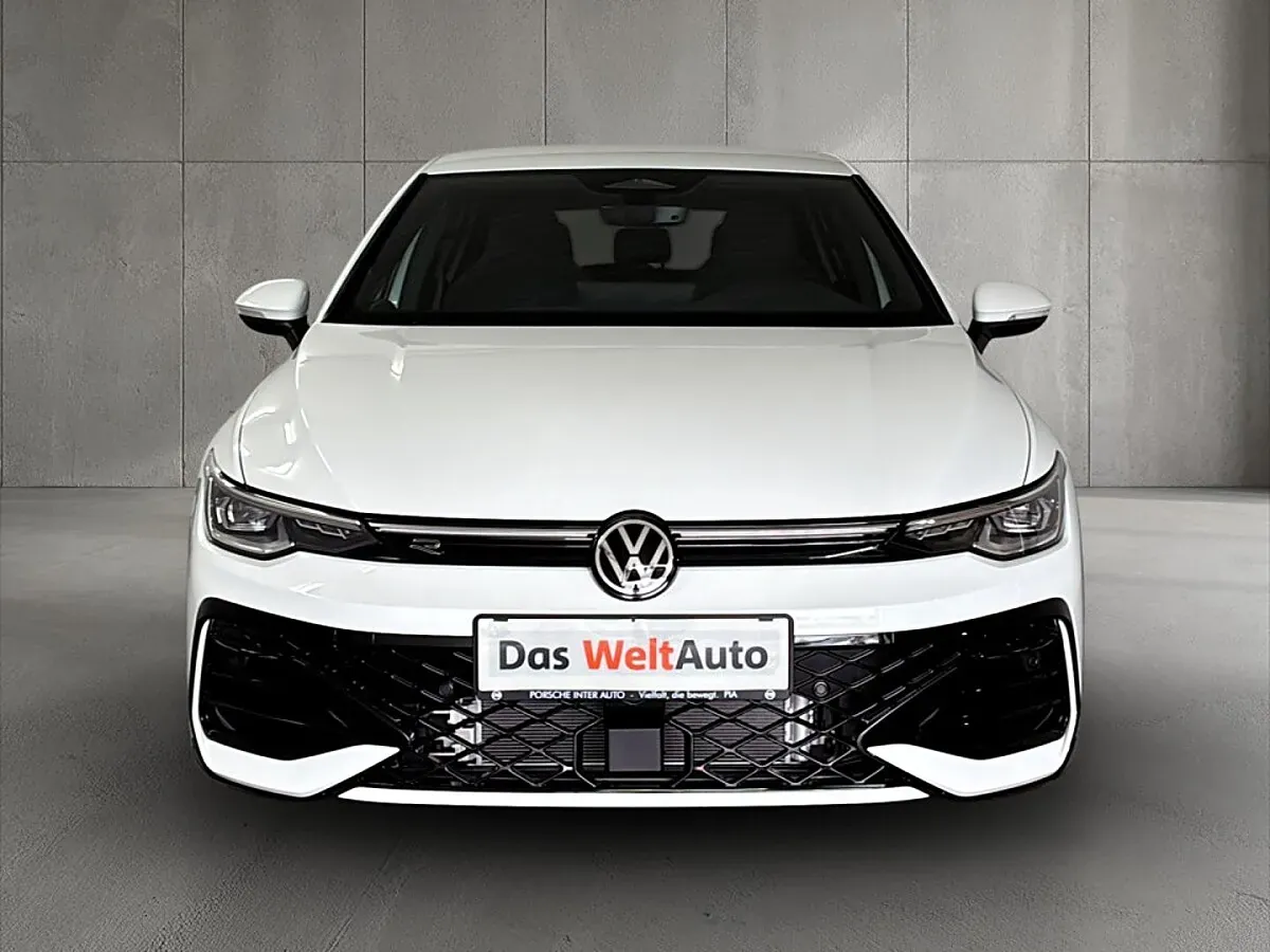 Volkswagen Golf 2026 photo 2
