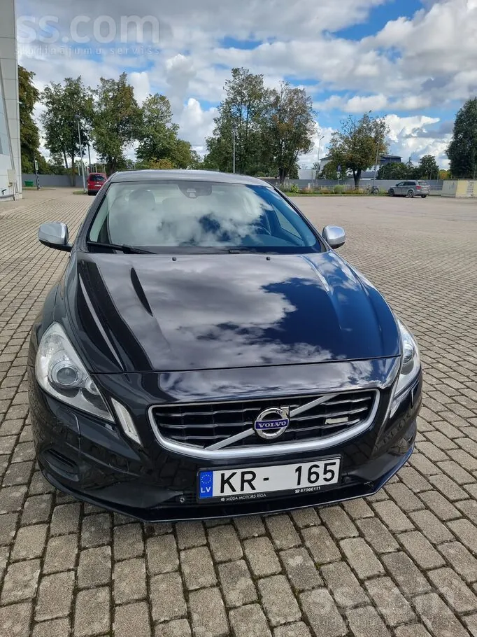 Volvo S60
