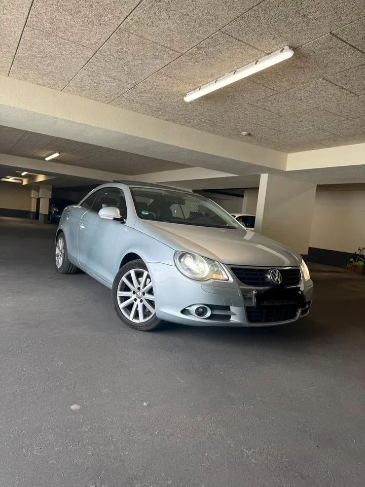 Volkswagen Eos