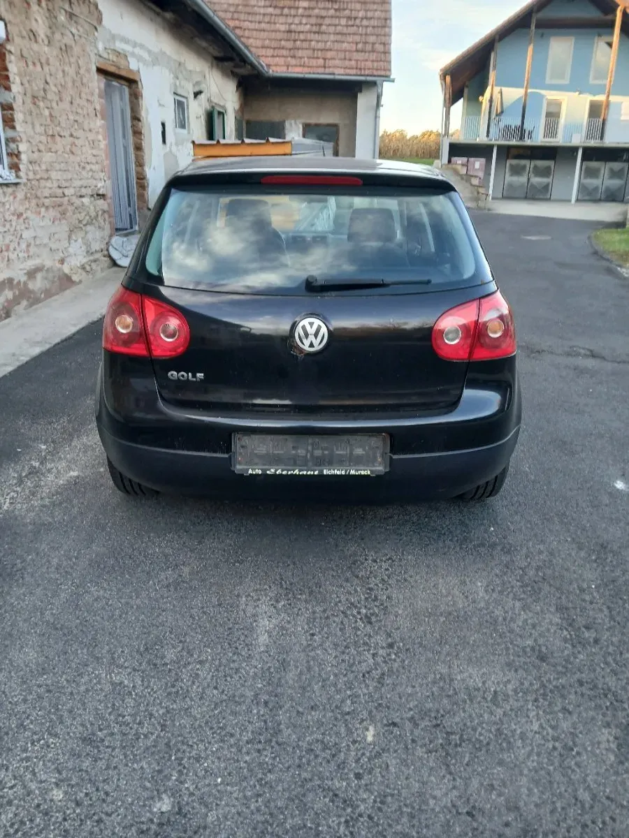 Volkswagen Golf 2004 photo 3