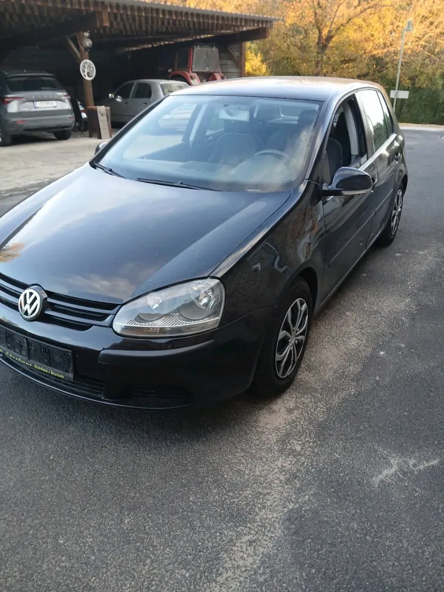 Volkswagen Golf 2004 photo 2