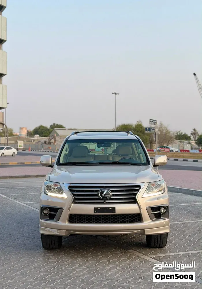 Lexus Lx 2015 photo 2