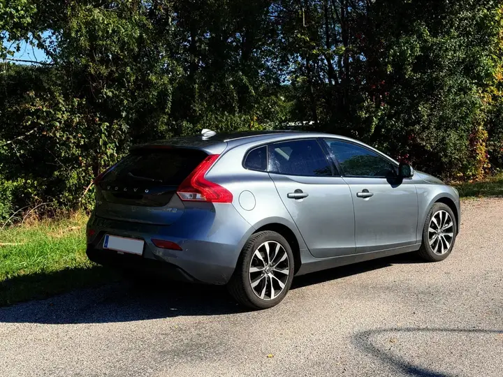 Volvo V40 2018 photo 3