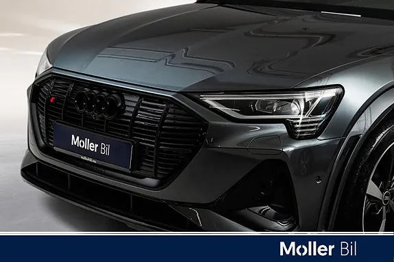 Audi E-Tron 2022 photo 2
