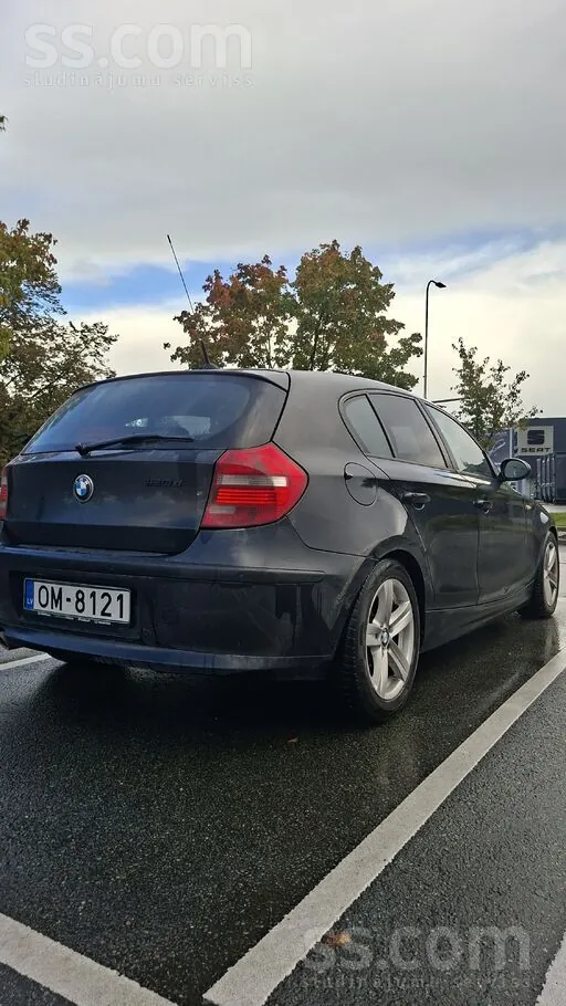 BMW 120 2009 photo 3