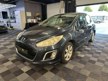 Peugeot 308 2012 photo 2