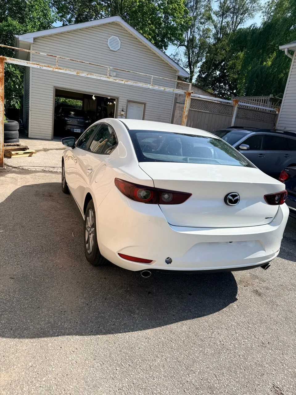 Mazda 3 2020 photo 2