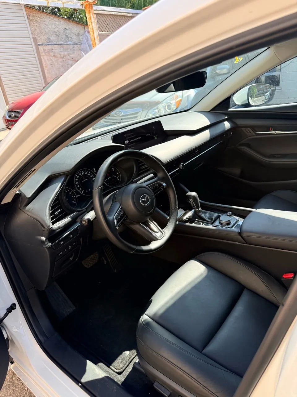Mazda 3 2020 photo 3