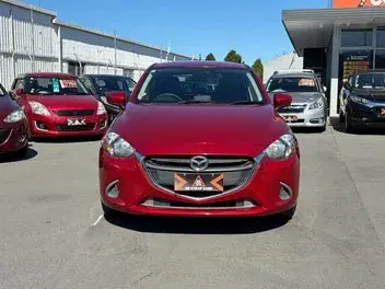 Mazda Demio 2015 photo 3