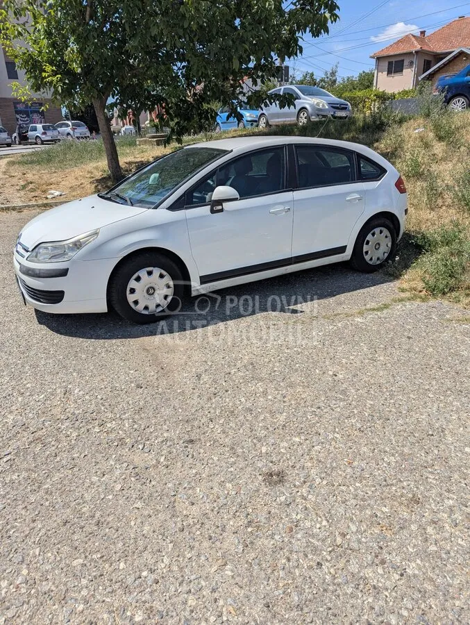 Citroen C4 2007 photo 2