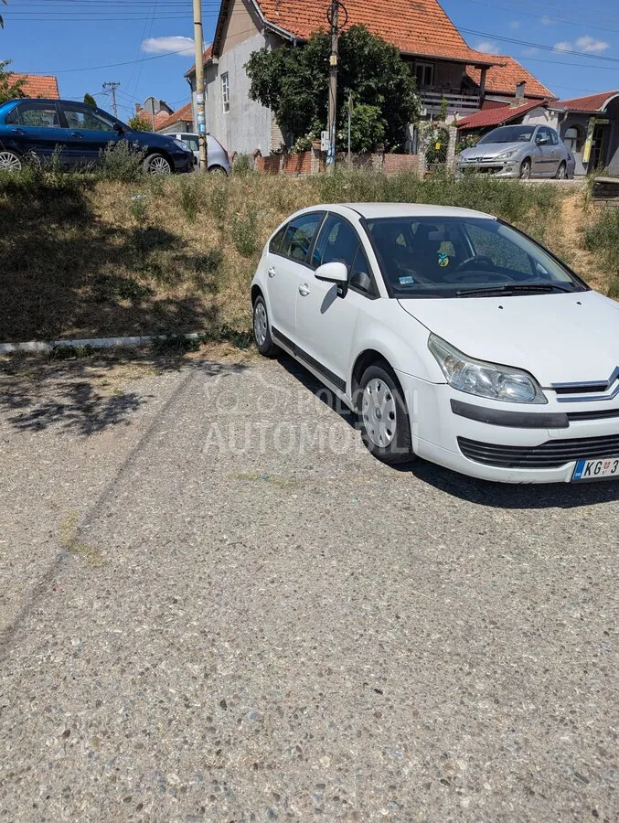 Citroen C4 2007 photo 3
