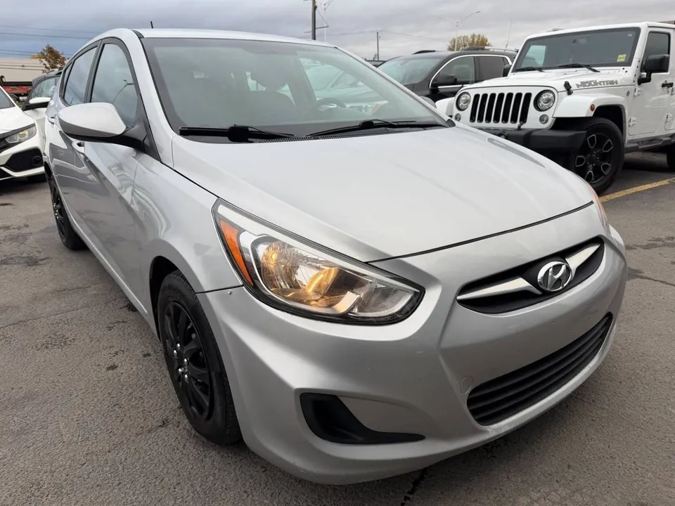 Hyundai Accent 2017 photo 2