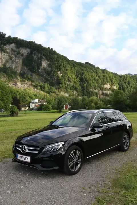 Mercedes-Benz C-Class 2016 photo 3