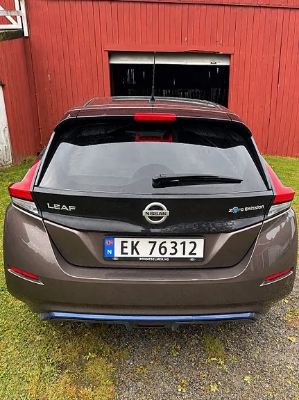 Nissan Leaf 2018 photo 5