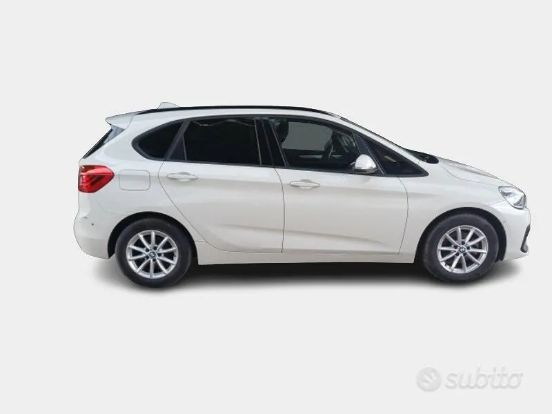 BMW 216 Active Tourer 2021 photo 3