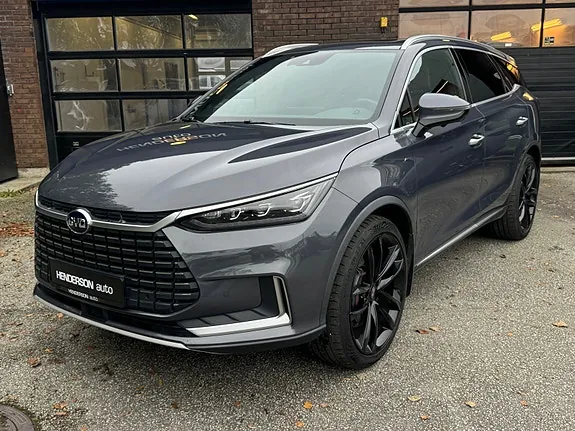 BYD Tang 2021 photo 3