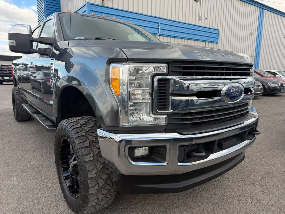 Ford F250 2017 photo 2