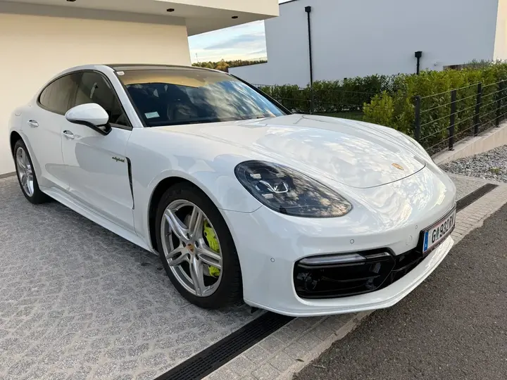Porsche Panamera 2017 photo 3