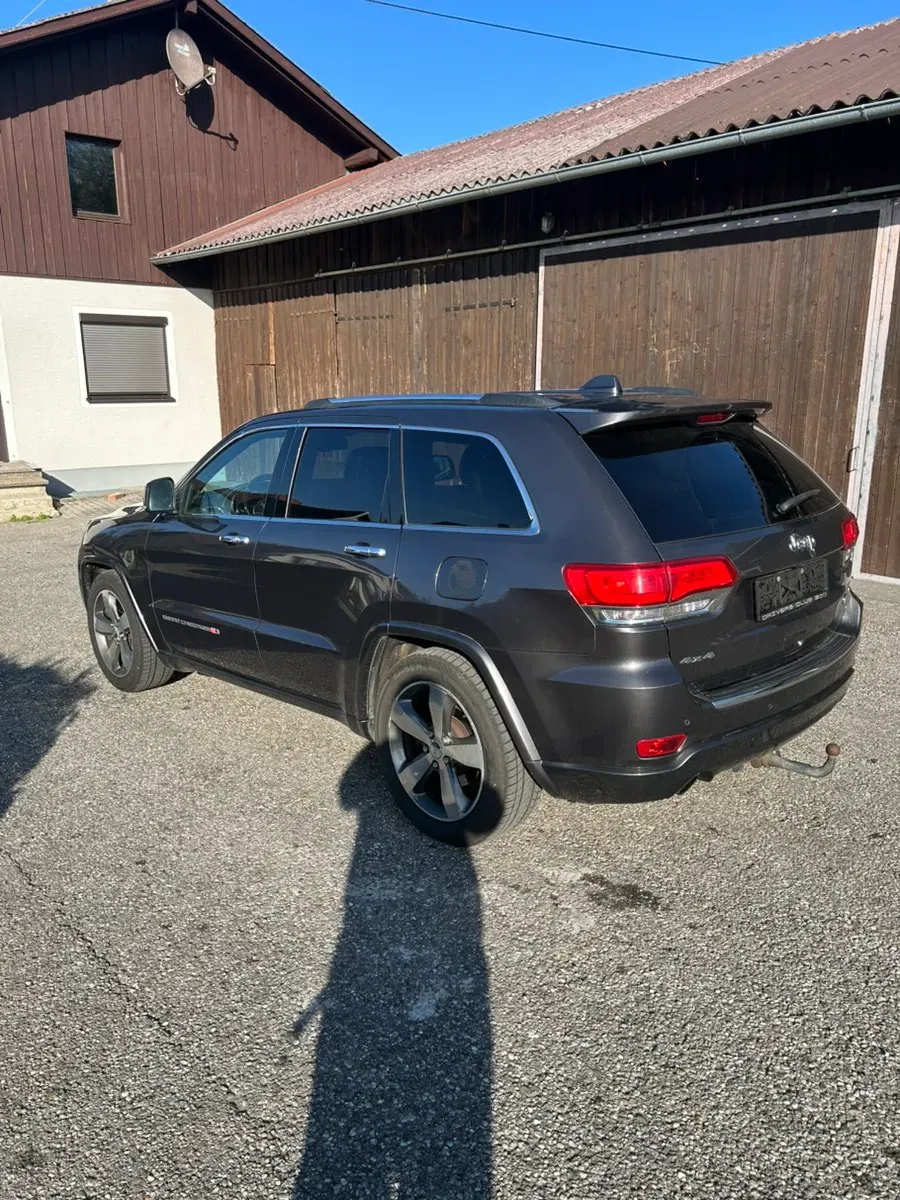 Jeep Grand Cherokee 2014 photo 2