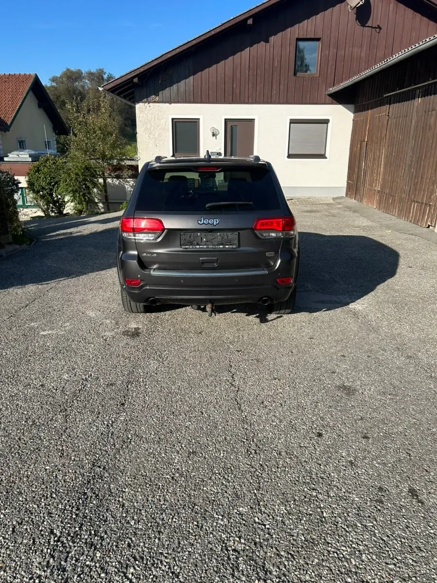 Jeep Grand Cherokee 2014 photo 3