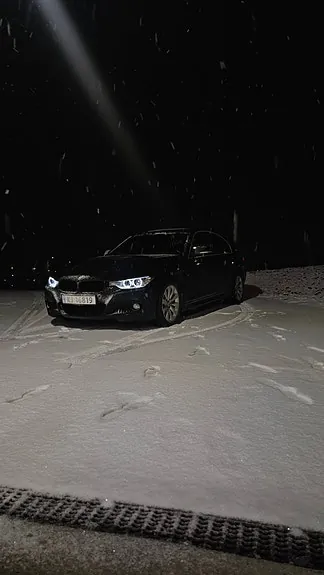 BMW 318D 2014 photo 5